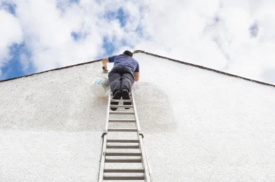 Peinture extérieure à Barbezières — façades et ravalement